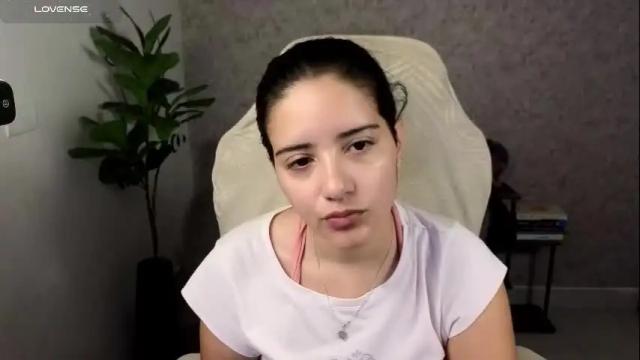 Image 2 of moonwoman_ Stream on Chaturbate on 7 days ago