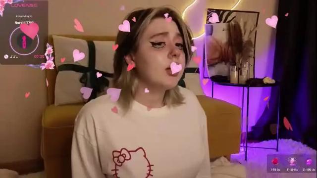 Image 7 of moore_iris Stream on Chaturbate on 1 month ago