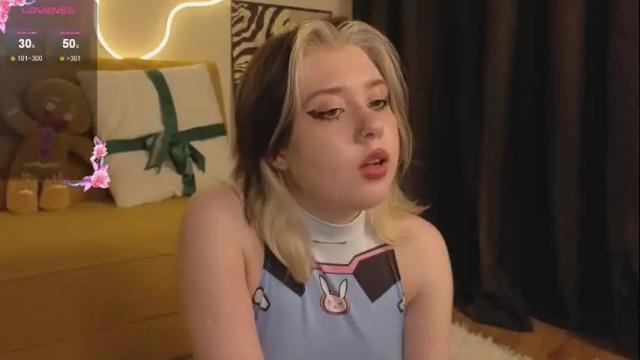 Image 4 of moore_iris Stream on Chaturbate on 2 days ago