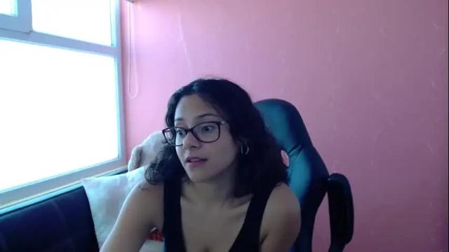 Image 8 of mora_haze Stream on Chaturbate on 1 month ago