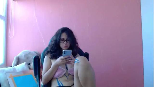 Image 11 of mora_haze Stream on Chaturbate on 1 month ago