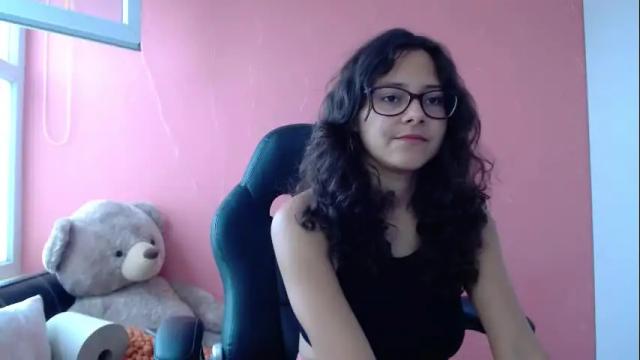 Image 4 of mora_haze Stream on Chaturbate on 1 month ago