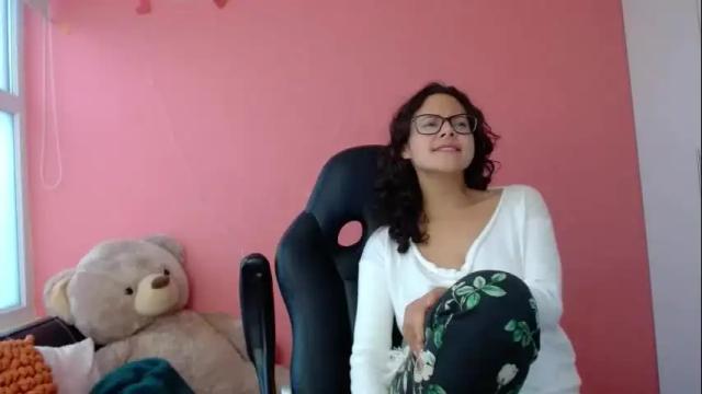 Thumbnail 3, mora_haze's Stream at Chaturbate, 6 months ago