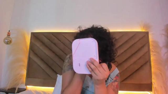 Image 3 of moraazul_sweet_ Stream on Chaturbate on 13 months ago
