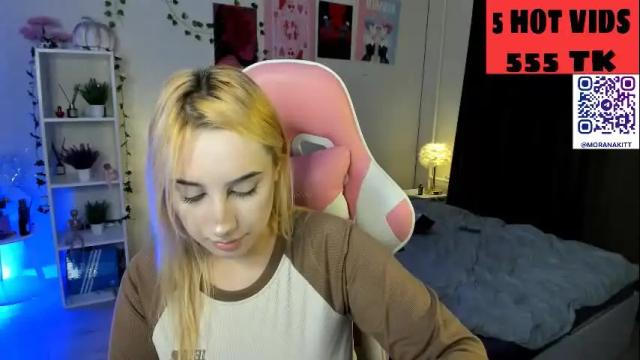 Image 2 of moranakit Stream on Chaturbate on 1 month ago