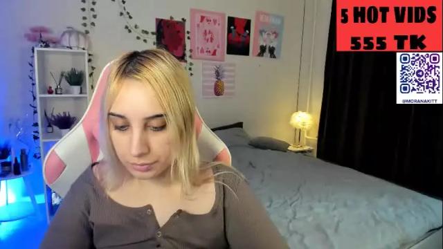 Image 3 of moranakit Stream on Chaturbate on 1 month ago