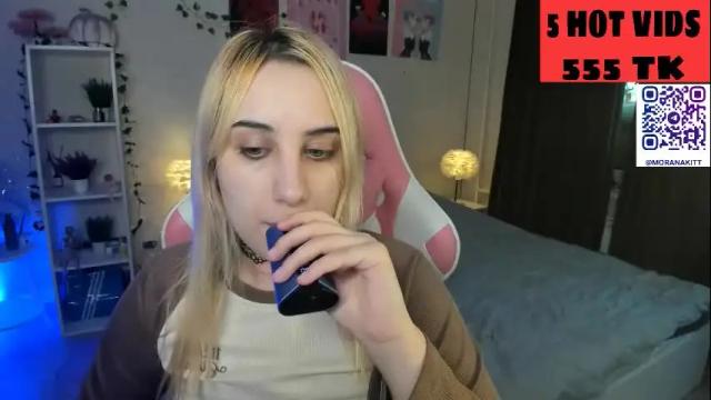 Image 2 of moranakit Stream on Chaturbate on 20 days ago