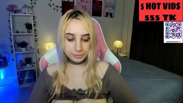 Image 12 of moranakit Stream on Chaturbate on 18 days ago