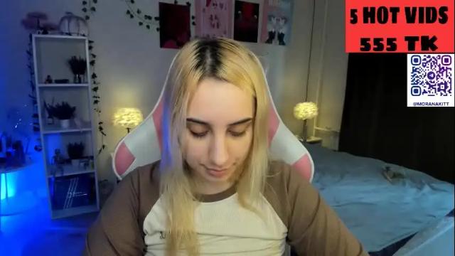 Image 10 of moranakit Stream on Chaturbate on 17 days ago