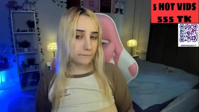 Image 4 of moranakit Stream on Chaturbate on 17 days ago