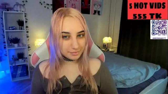 Image 11 of moranakit Stream on Chaturbate on 10 days ago