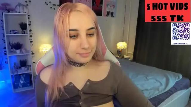 Image 3 of moranakit Stream on Chaturbate on 10 days ago