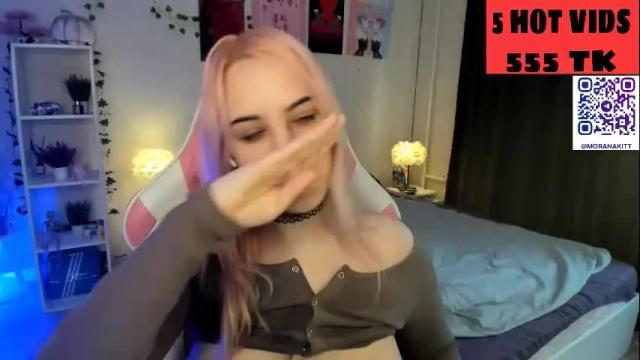 Image 6 of moranakit Stream on Chaturbate on 10 days ago