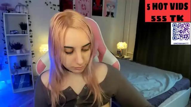 Image 8 of moranakit Stream on Chaturbate on 10 days ago
