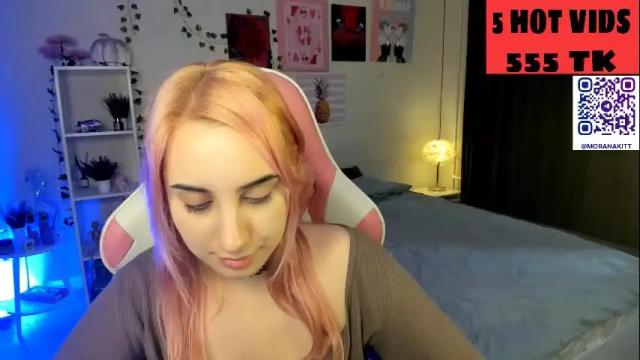 Image 4 of moranakit Stream on Chaturbate on 6 days ago