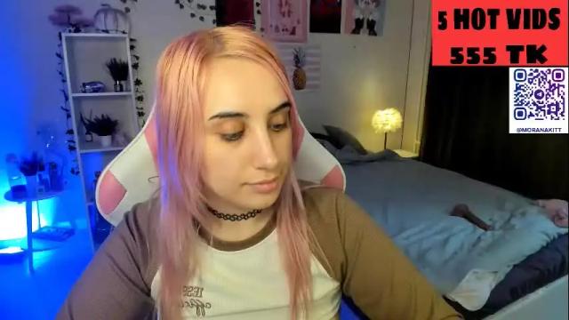 Image 11 of moranakit Stream on Chaturbate on 5 days ago