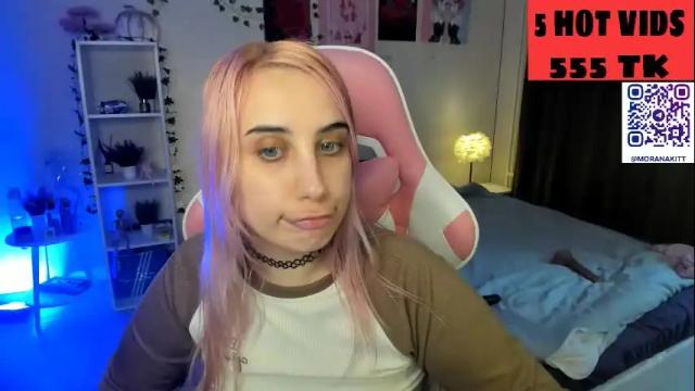 Image 12 of moranakit Stream on Chaturbate on 5 days ago