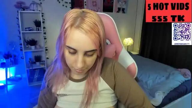Image 4 of moranakit Stream on Chaturbate on 5 days ago