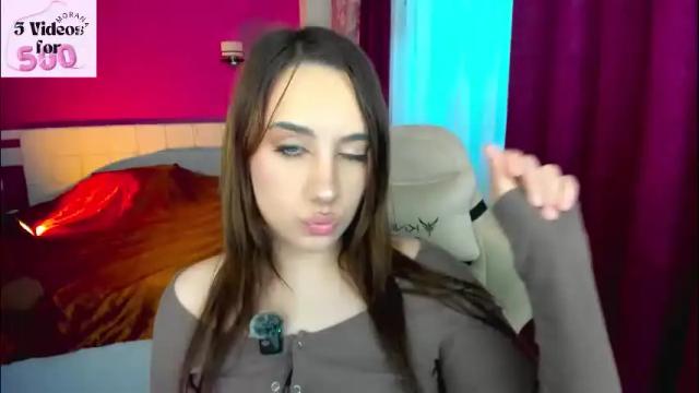 Image 7 of moranakit Stream on Chaturbate on 2 months ago