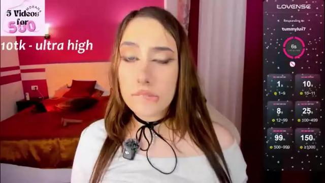 Image 7 of moranakit Stream on Chaturbate on 2 months ago