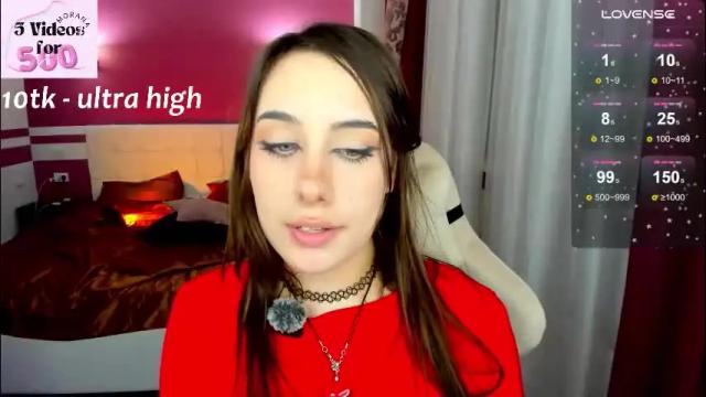 Image 8 of moranakit Stream on Chaturbate on 1 month ago