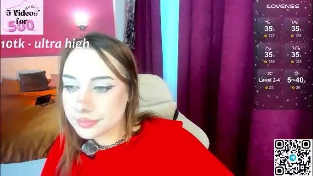 Image 10 of moranakit Stream on Chaturbate on 25 days ago