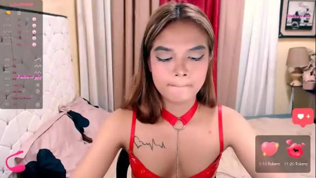 Image 2 of morena_cockts Stream on Chaturbate on 16 months ago