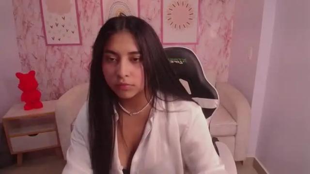Image 3 of morgan1_ch Stream on Chaturbate on 13 months ago