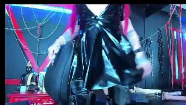 Image 2 of morganacrowley Stream on Chaturbate on 22 months ago