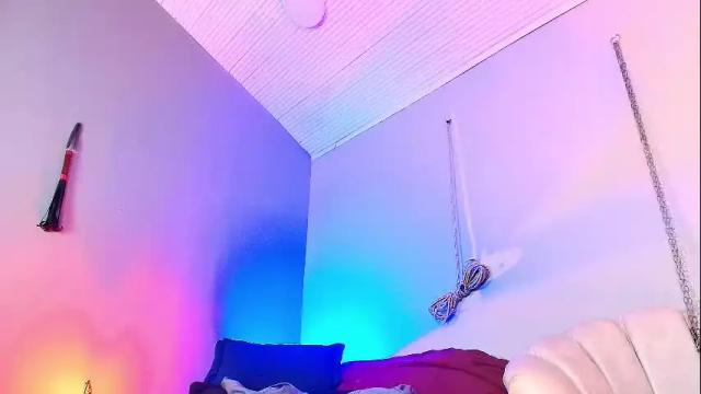 Image 3 of morganacrowley_ Stream on Chaturbate on 1 month ago