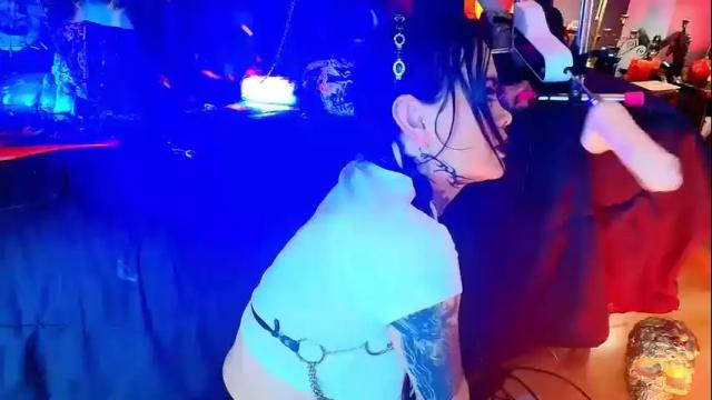 Image 4 of morganacrowley_ Stream on Chaturbate on 3 months ago