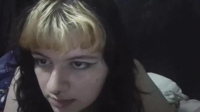 Image 3 of morganasunn Stream on Chaturbate on 9 months ago