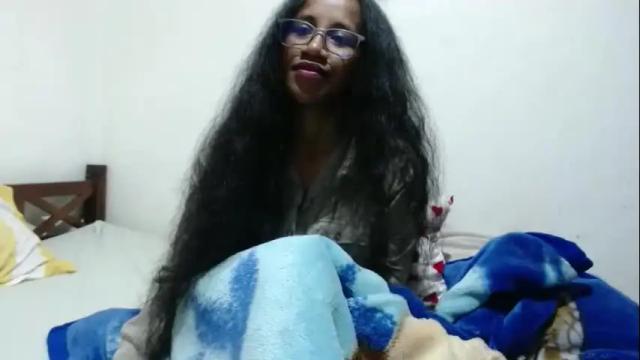 Image 8 of morgane001 Stream on Chaturbate on 3 days ago