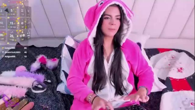 Image 2 of morganitax Stream on Chaturbate on 1 month ago