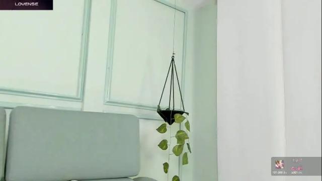 Image 3 of morganlake_ Stream on Chaturbate on 26 days ago