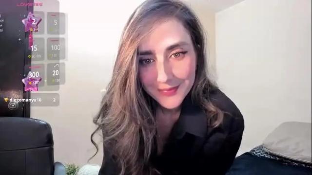 Image 3 of moriahhoe Stream on Chaturbate on 2 months ago