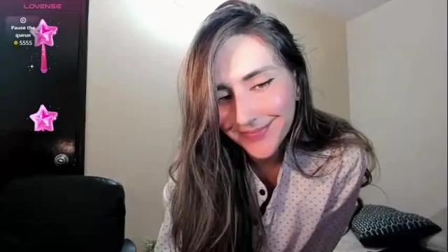 Image 3 of moriahhoe Stream on Chaturbate on 2 months ago