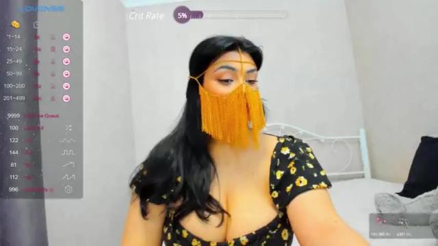 Image 3 of moroccan_diamond_ Stream on Chaturbate on 13 months ago