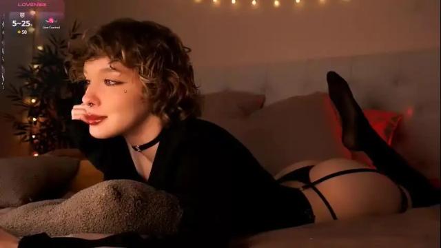 Image 12 of morphesoull Stream on Chaturbate on 26 days ago