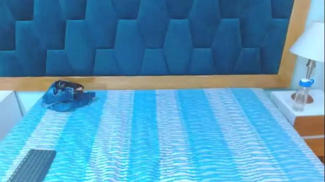 Image 7 of morrigan_luxus Stream on Chaturbate on 1 month ago