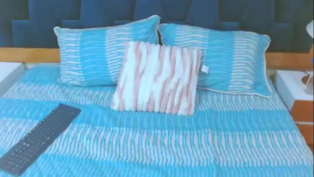 Image 10 of morrigan_luxus Stream on Chaturbate on 26 days ago