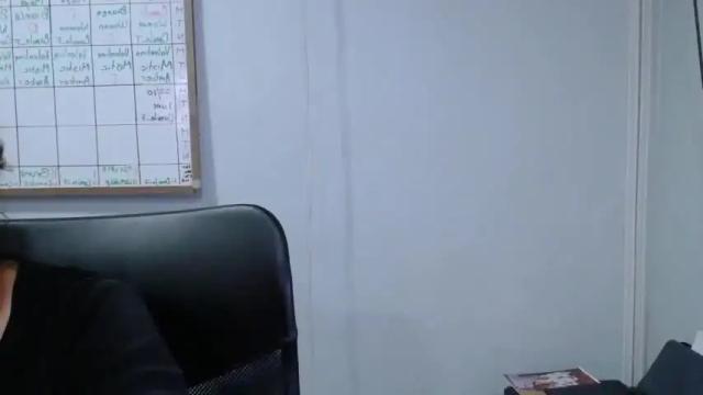 Image 12 of morwe_01 Stream on Chaturbate on 27 months ago