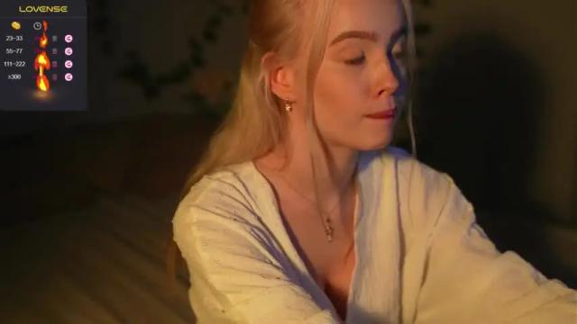 Image 10 of mother__of__dragons Stream on Chaturbate on 12 months ago