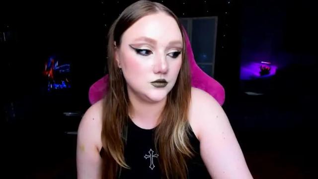Image 3 of motorkate Stream on Chaturbate on 26 days ago