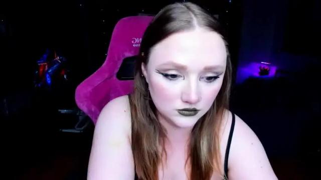 Image 4 of motorkate Stream on Chaturbate on 23 days ago
