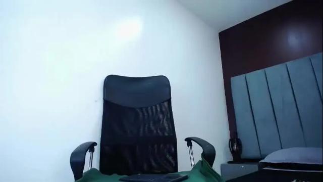 Image 12 of moxa_hot Stream on Chaturbate on 1 month ago