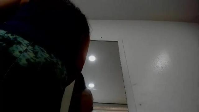 Image 4 of moxa_hot Stream on Chaturbate on 22 days ago