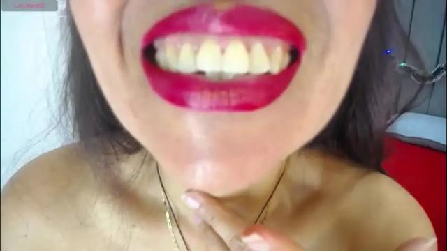 Image 12 of moxa_hot Stream on Chaturbate on 14 days ago