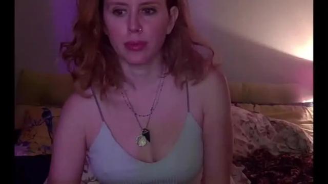 Image 8 of moxiecakes Stream on Chaturbate on 15 months ago