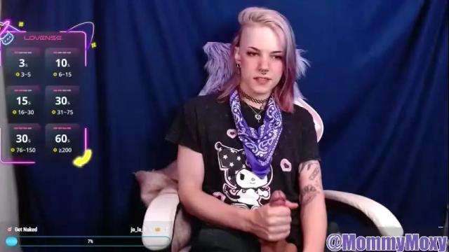 Image 3 of moxynverve Stream on Chaturbate on 28 days ago
